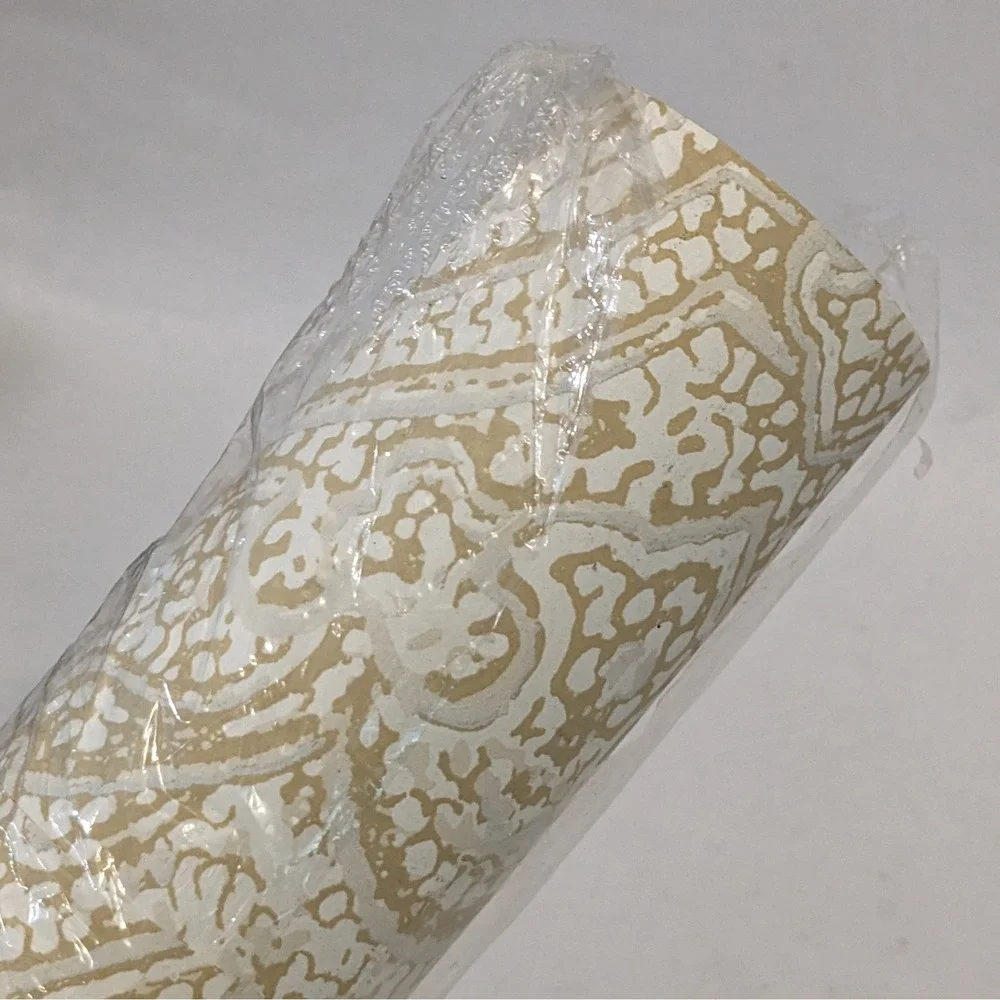 Thibaut Tulsi Block Wallpaper Tan White Paisley T-64187‎ Washable 60.75 Sq Ft